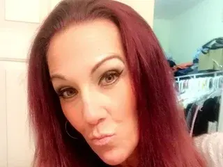 Bella_StaXXX  live sex cam