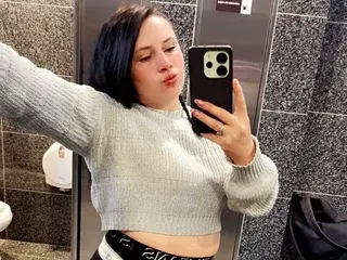 Julietterosess  live sex cam