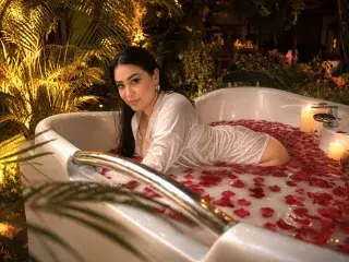 NathalyBloom  live sex cam