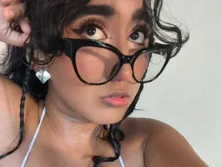 ScarletRoys  live sex cam