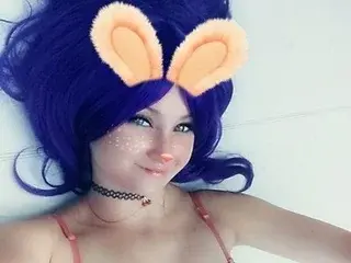 Greeneyedlovex  live sex cam