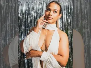 SaschaFit  live sex cam