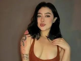 TaniaRedd  live sex cam