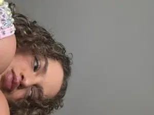 Xhaileyrae  live sex cam