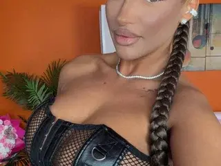 Loving_Blondie  live sex cam