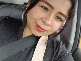 AriaMoonnn  live sex cam