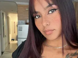 Reislin_69  live sex cam