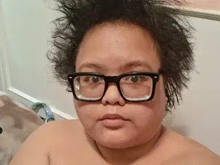 BubblesSquirts  live sex cam