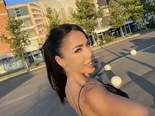 ArabelaCarter  live sex cam