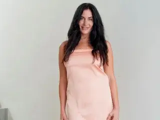 CharlieCarmen  live sex cam