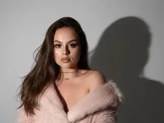 Natti_bluee  live sex cam