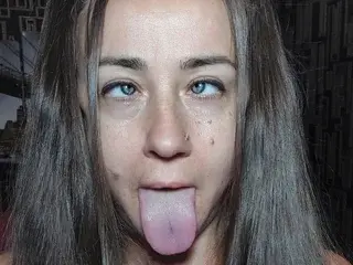 Peach_Sky20  live sex cam