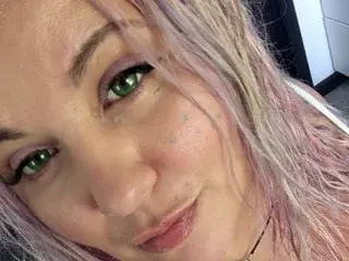 TheConservative304  live sex cam