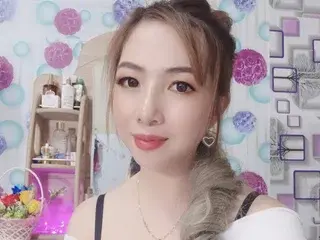 Vunami  live sex cam