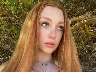 Chloeb8ker  live sex cam