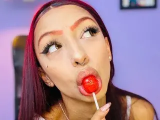 Emmahearths  live sex cam