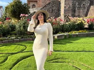 Victoria_adams77  live sex cam