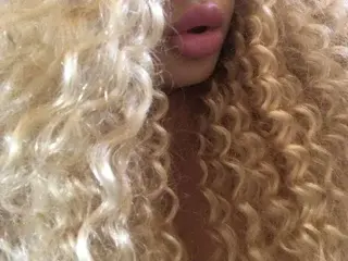 LizziLuv  live sex cam
