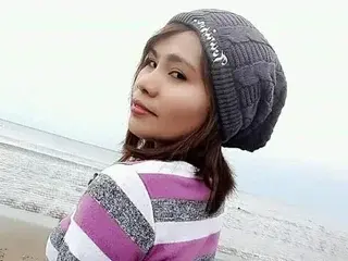 PhoebeCream  live sex cam