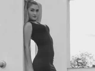 AlisonDesiree  live sex cam