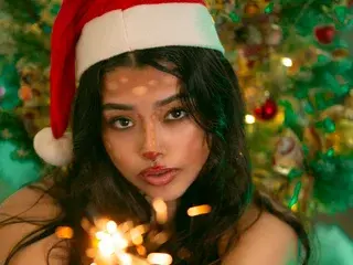 Ariana_Piercee  live sex cam