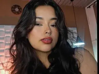 Ariana_Piercee  live sex cam