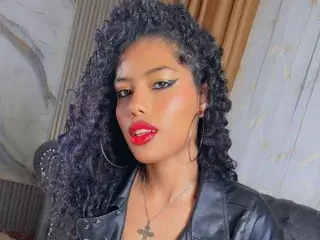 Julietajackson80  live sex cam
