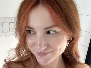 PrettyCandyXX  live sex cam