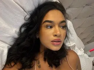 Sinful_riri  live sex cam