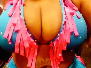 MsStallionBrown  live sex cam