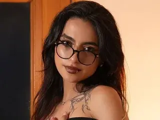 AnaisRuiz  live sex cam