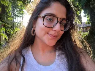 HaileyBunny_18  live sex cam