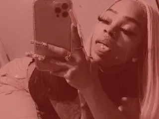 QueeenJ  live sex cam