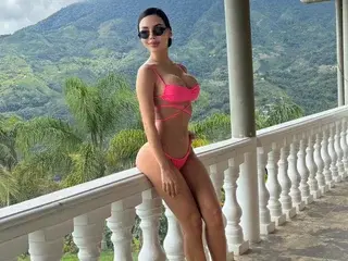 SussyStorm  live sex cam