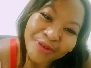 Hugecurvyass3_80  live sex cam