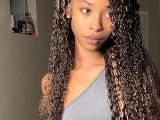 Vida_Valentine  live sex cam