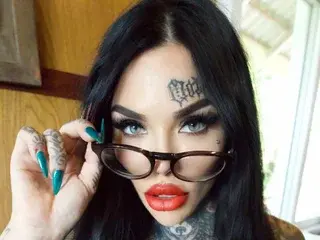 DARKINKEDBABE  live sex cam