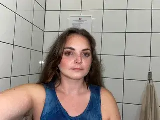 MissVixxxen69  live sex cam
