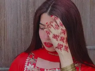 Mahrukh  live sex cam