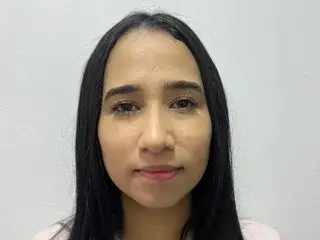EsmaYildis  live sex cam
