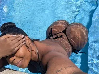 Melanny_burgos  live sex cam