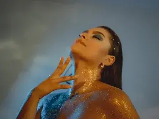 TifanyWhitte  live sex cam