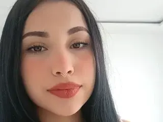 EmmaCloe  live sex cam