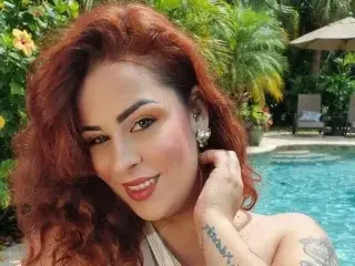 GiannaJohns  live sex cam