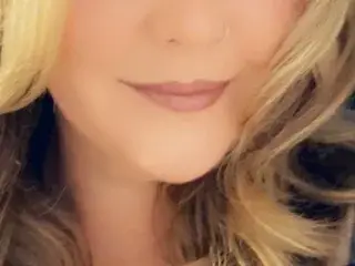 LaneyJoyxXx  live sex cam