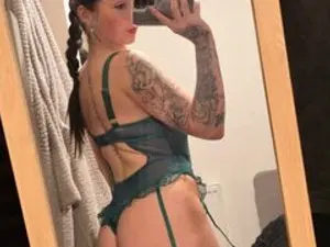 Kinky_Kate_XXX  live sex cam
