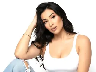 Manuela_Garcia19  live sex cam