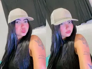 Dulcesexy18  live sex cam