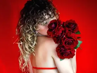 Emili_Rouse  live sex cam