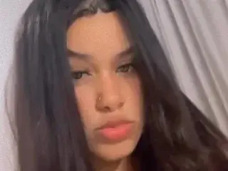 Melgril  live sex cam